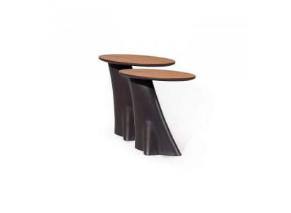 2x side tables with wooden tops in black color for modern living room