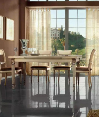 Italian style dining table, 4x chairs, wooden table, dining set, 5-piece design.