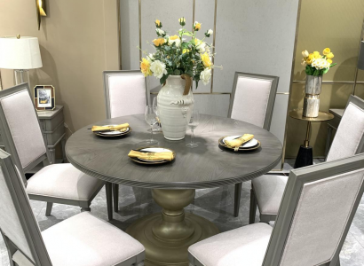 Create a cozy atmosphere with our 6-piece dining room set