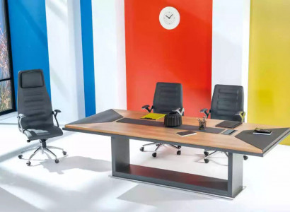 Comfortable stylish conference table desk office furniture wood